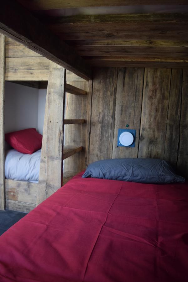 Hostel Ty Glyndwr Bunkhouse, Bar And Cafe Caernarfon Exteriér fotografie