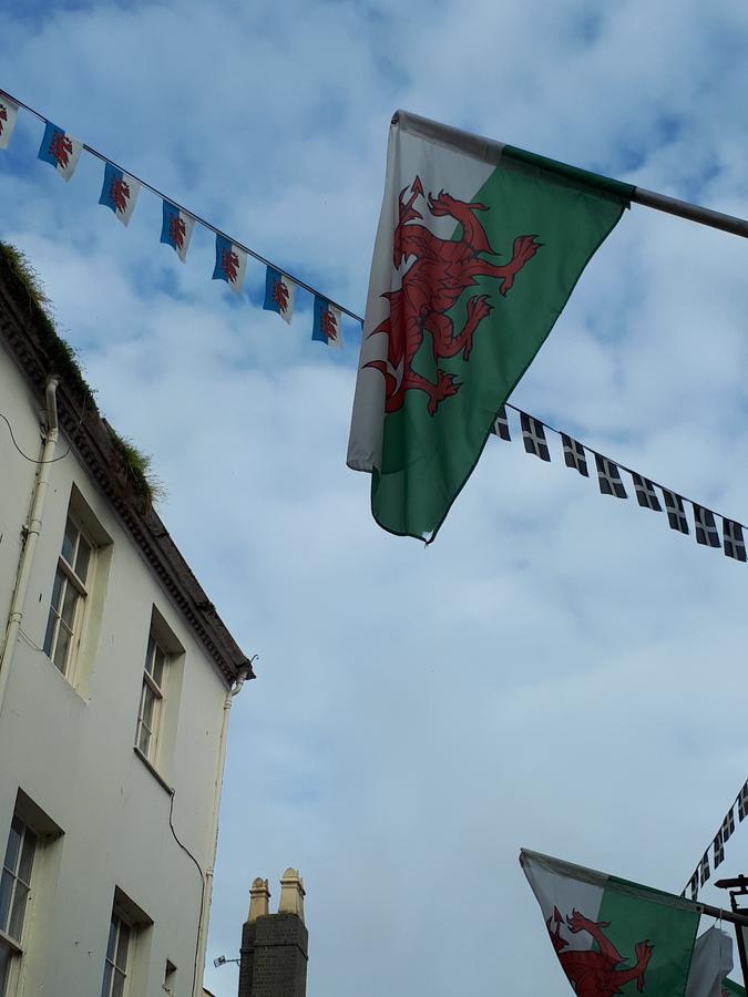 Hostel Ty Glyndwr Bunkhouse, Bar And Cafe Caernarfon Exteriér fotografie