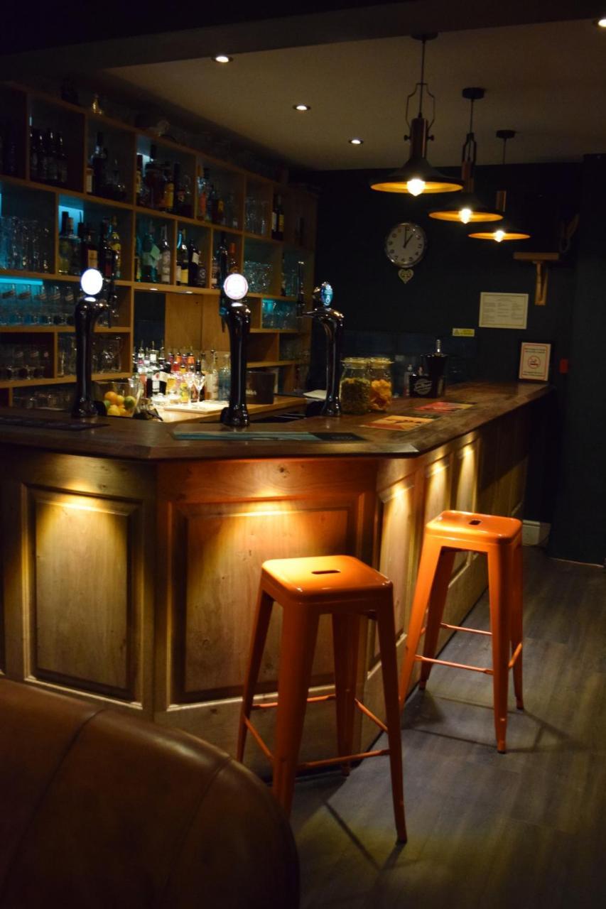 Hostel Ty Glyndwr Bunkhouse, Bar And Cafe Caernarfon Exteriér fotografie